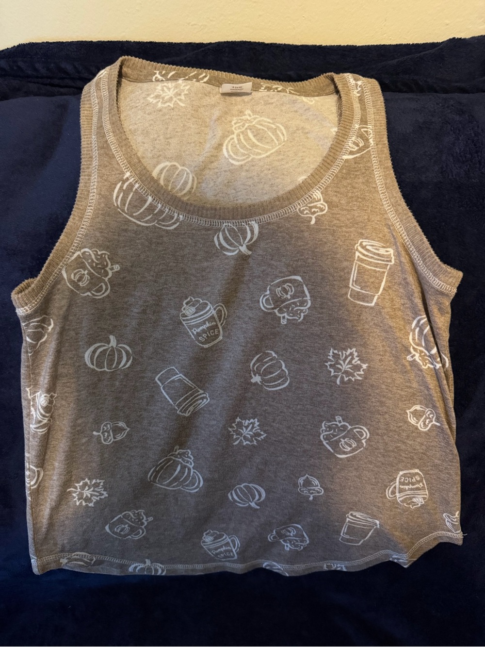 Women’s Sleep Tank Top with White Fall Icons
